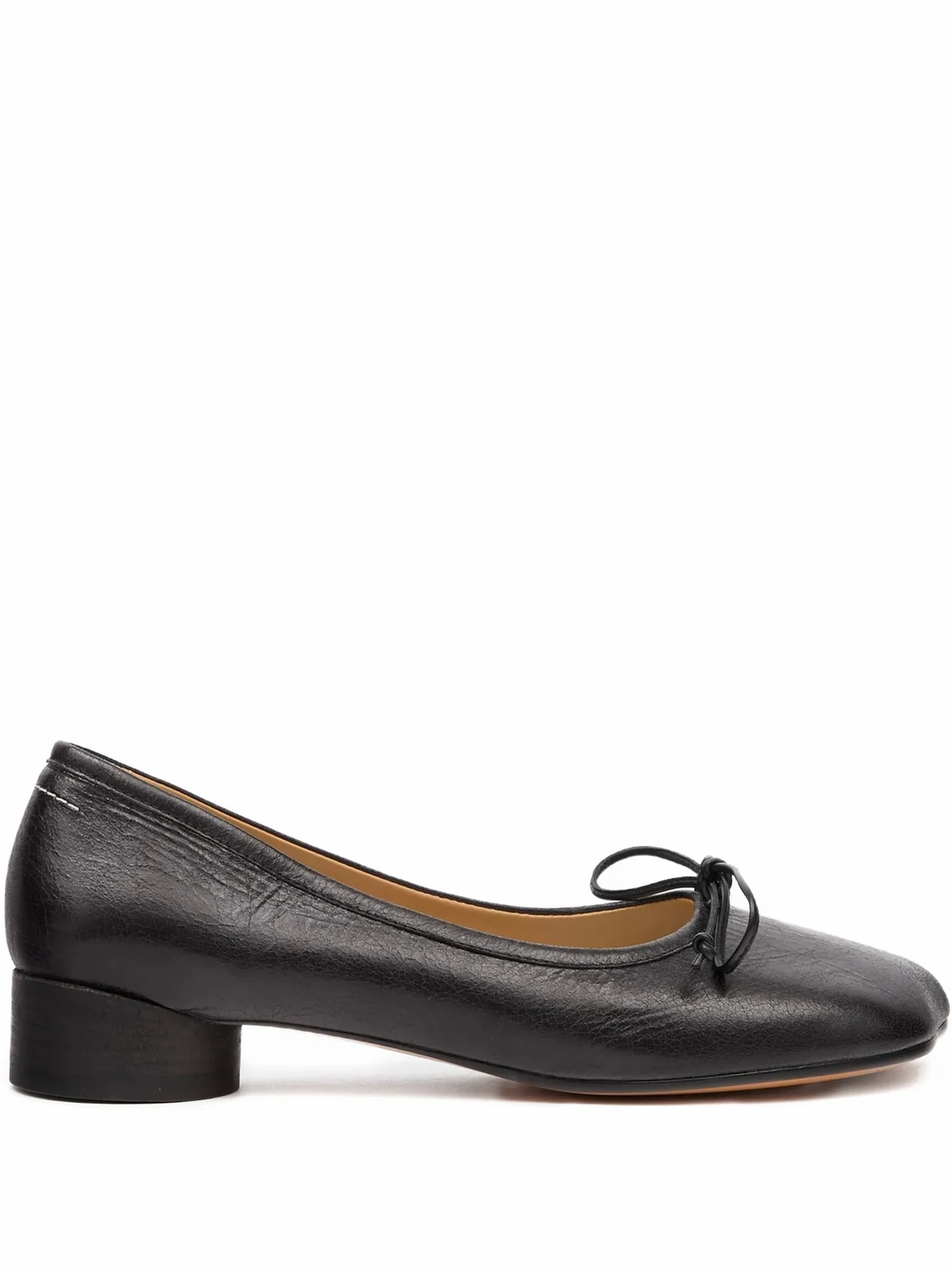 Pumps mit Schnürung