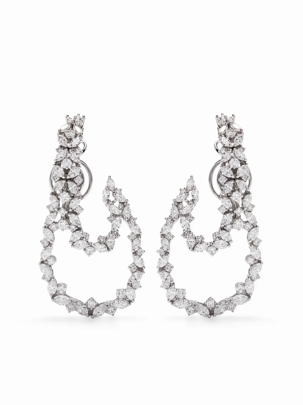 18kt white gold hoop diamond earrings