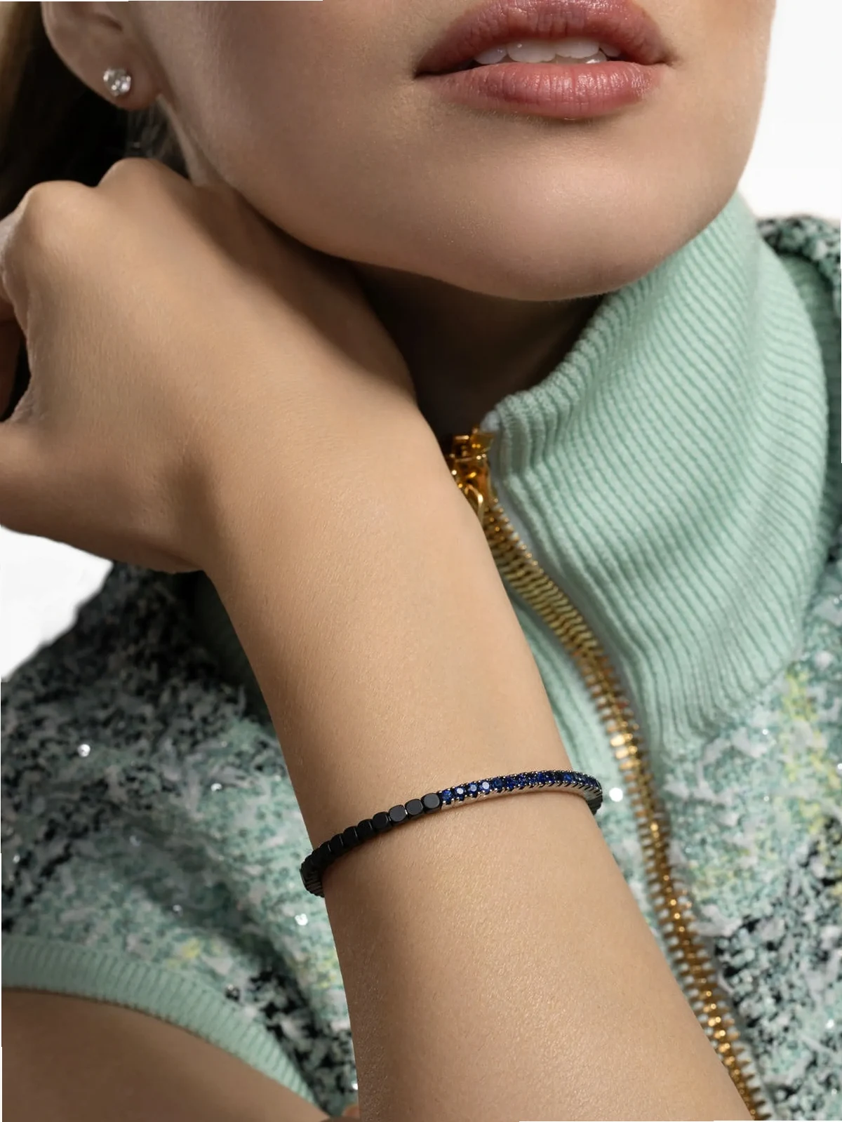 Dado Armband mit mattem Saphir