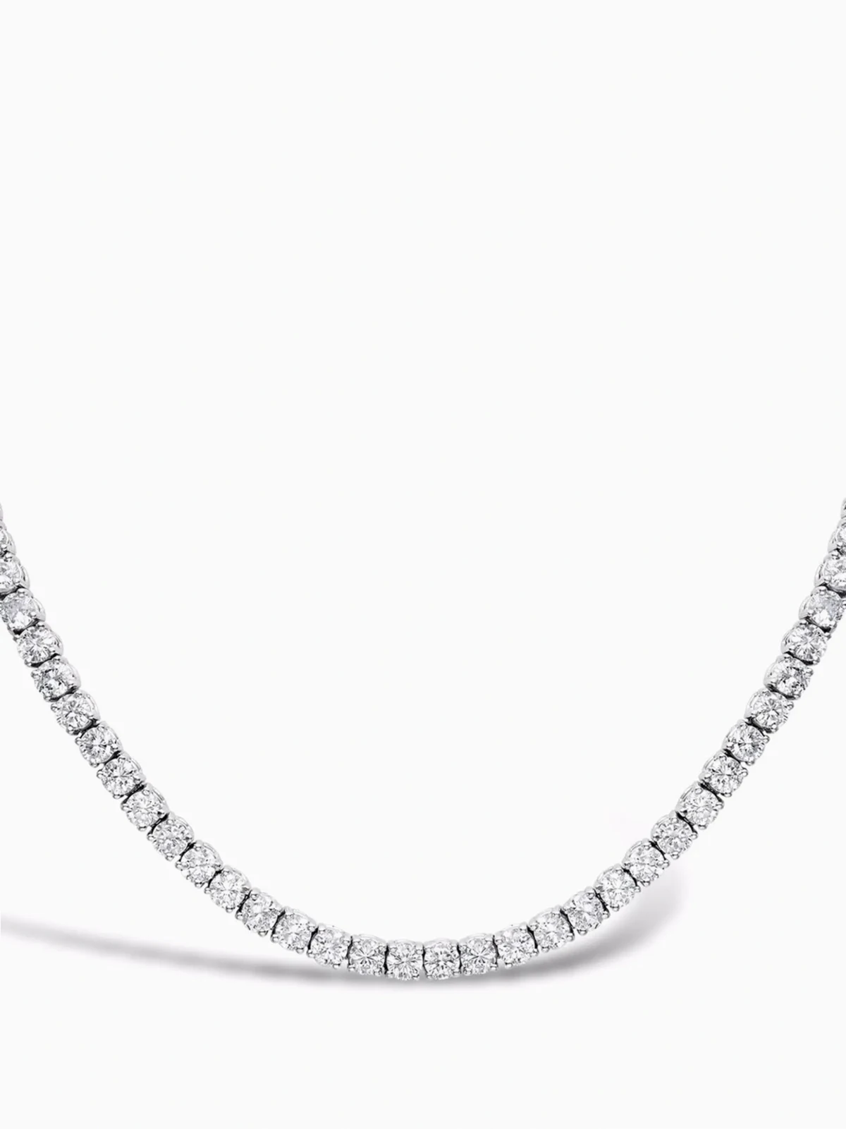 18kt white gold Line diamond necklace