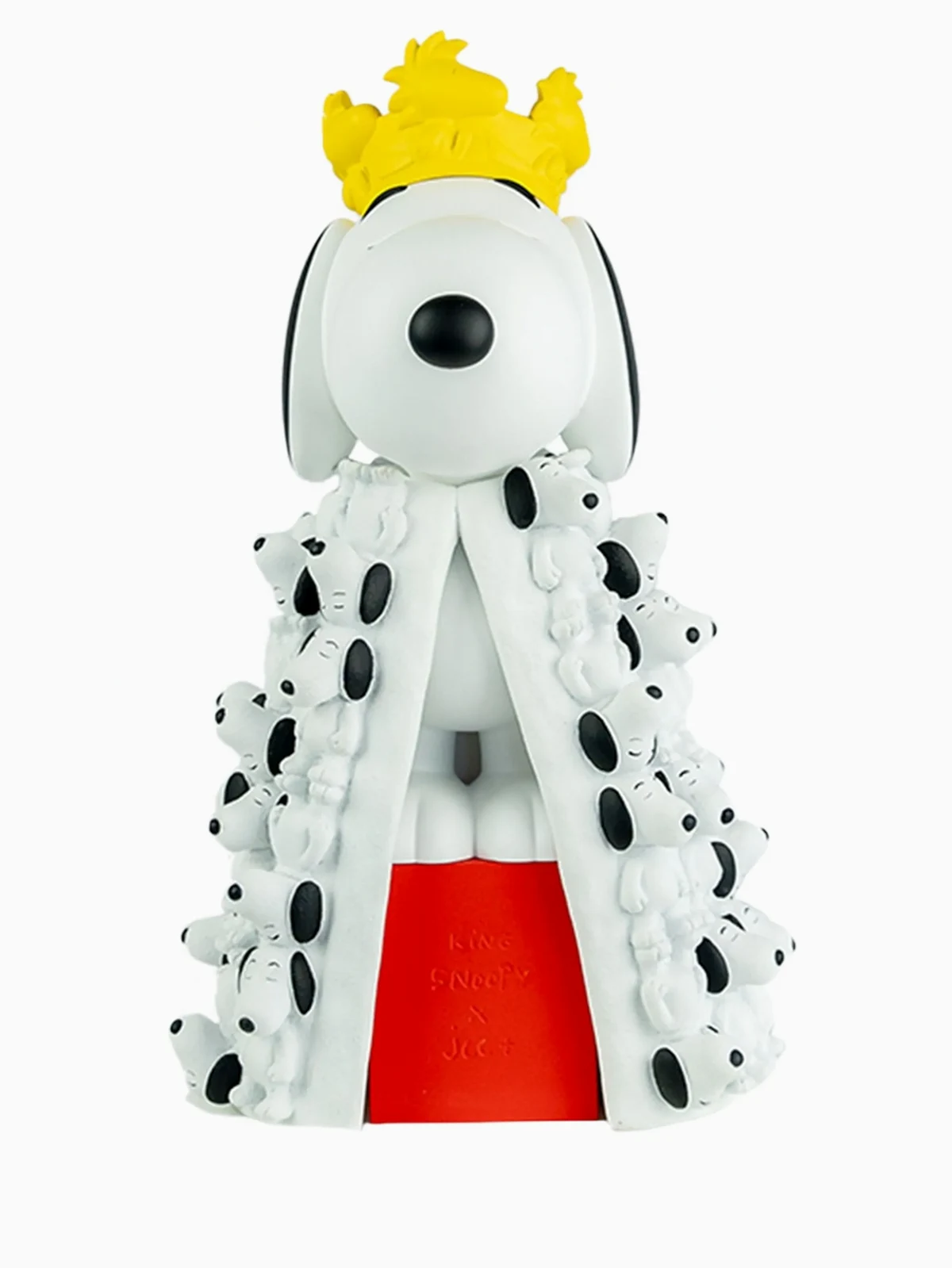 King Snoopy sculpture