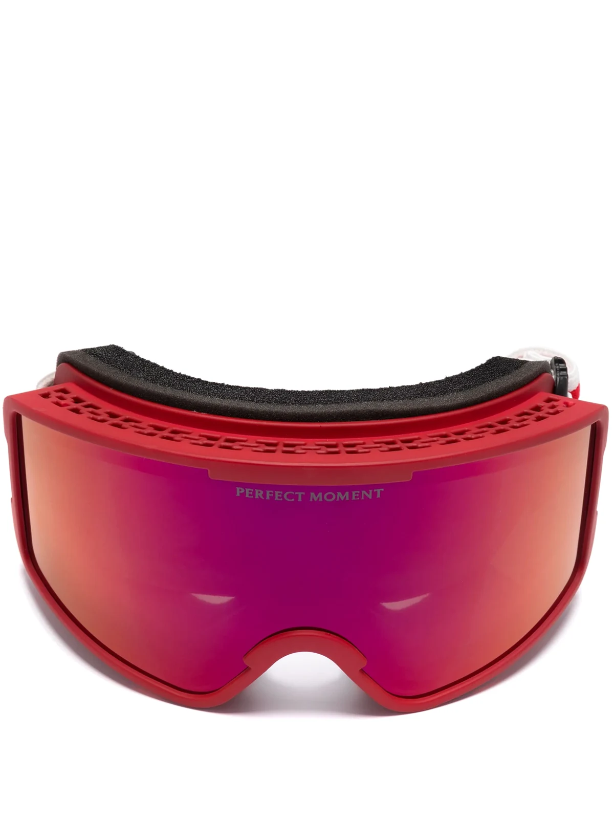 mirrored ski goggles