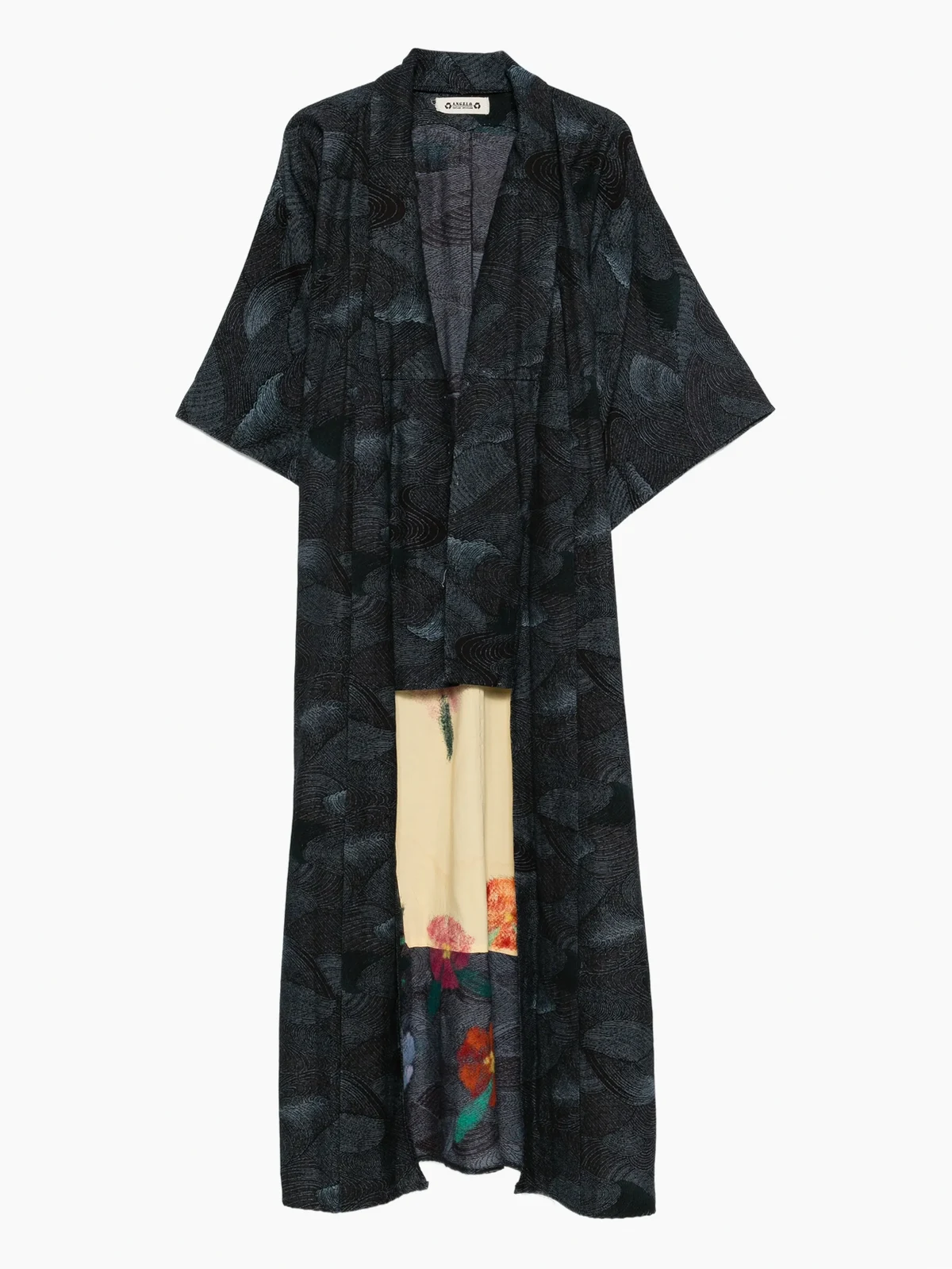 Upcycled Kimono mit Blumenapplikation