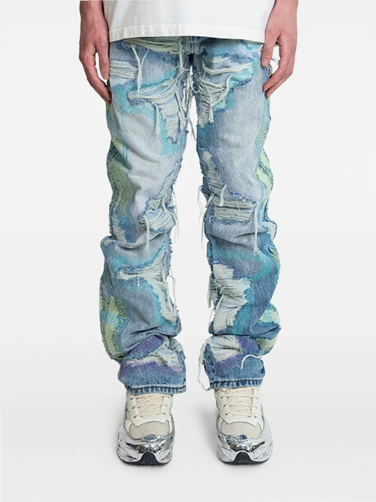 Bestickte Jeans im Distressed-Look