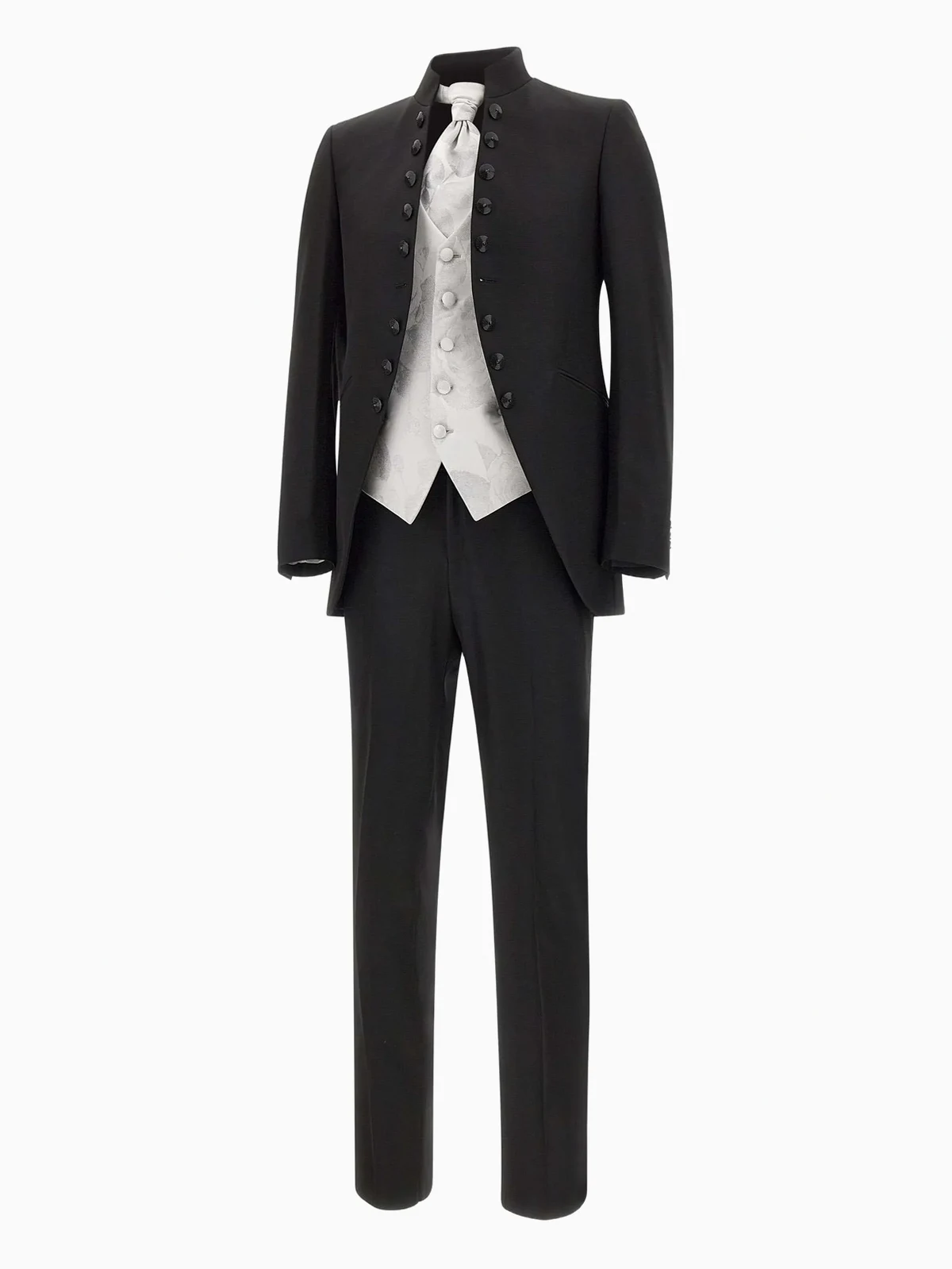 button three-piece suit