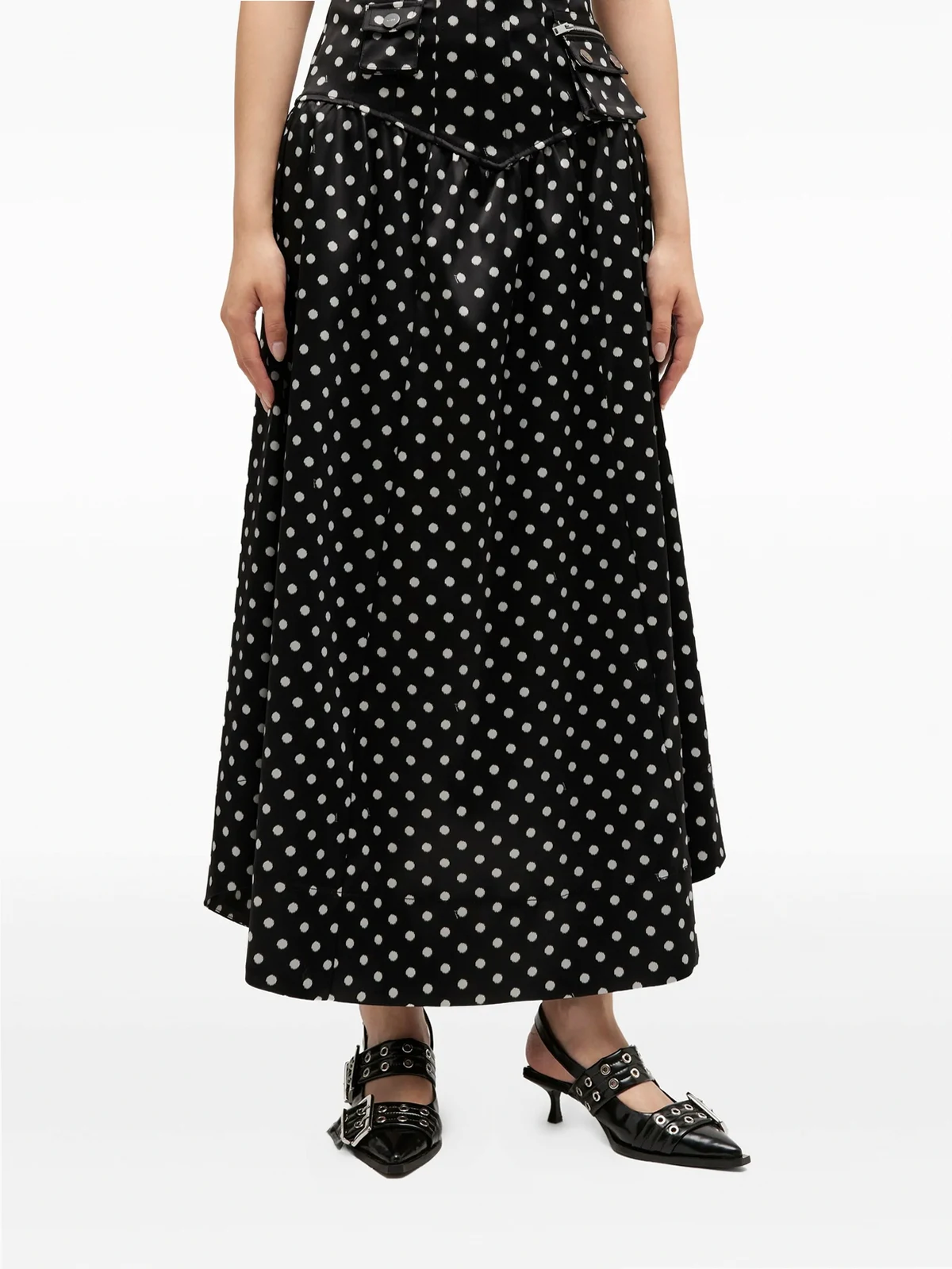 polka-dot skirt