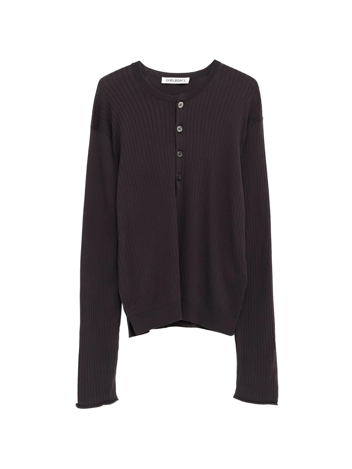 button-fastening sweater