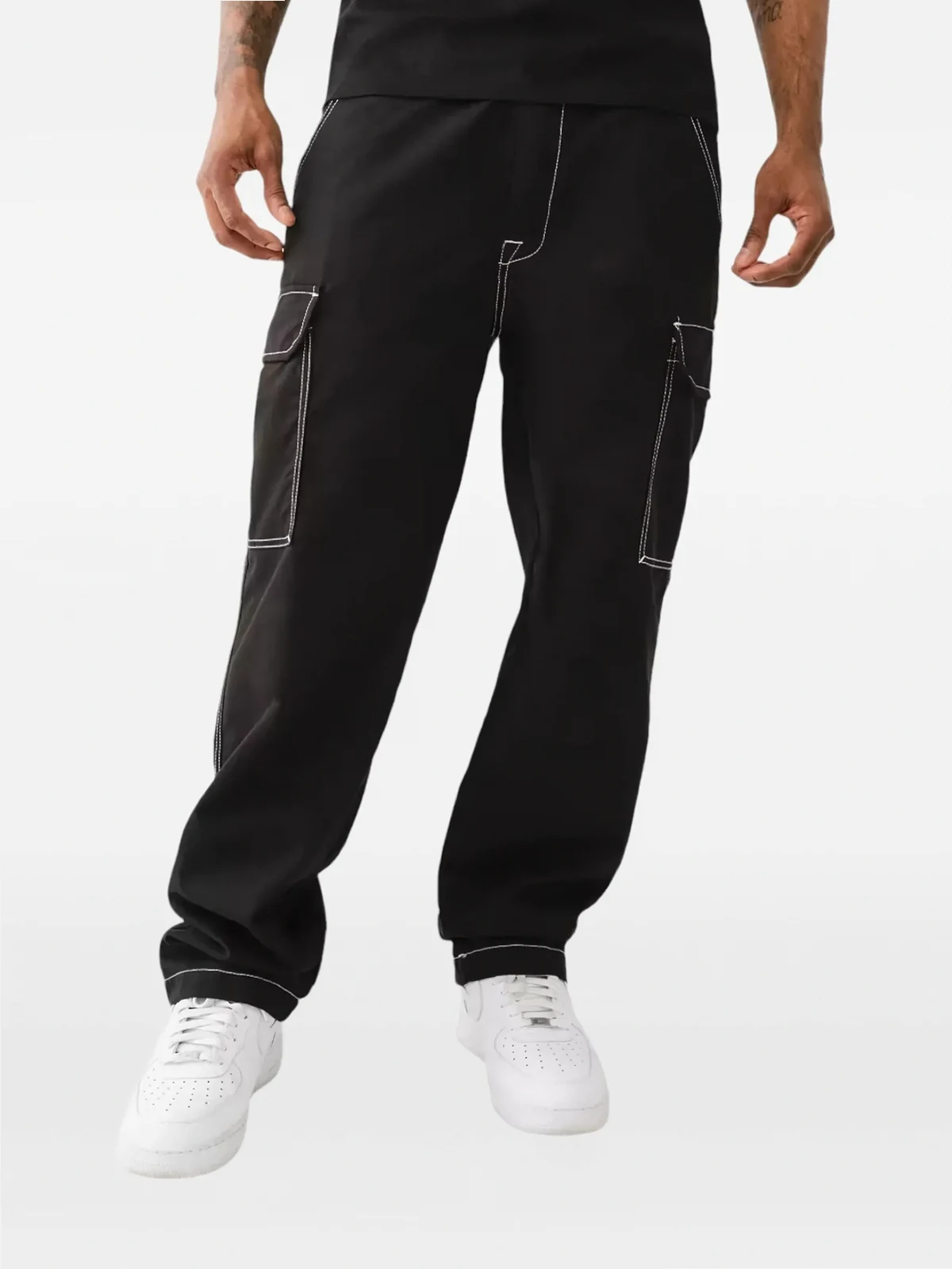 cargo pocket contrast-stitching trousers