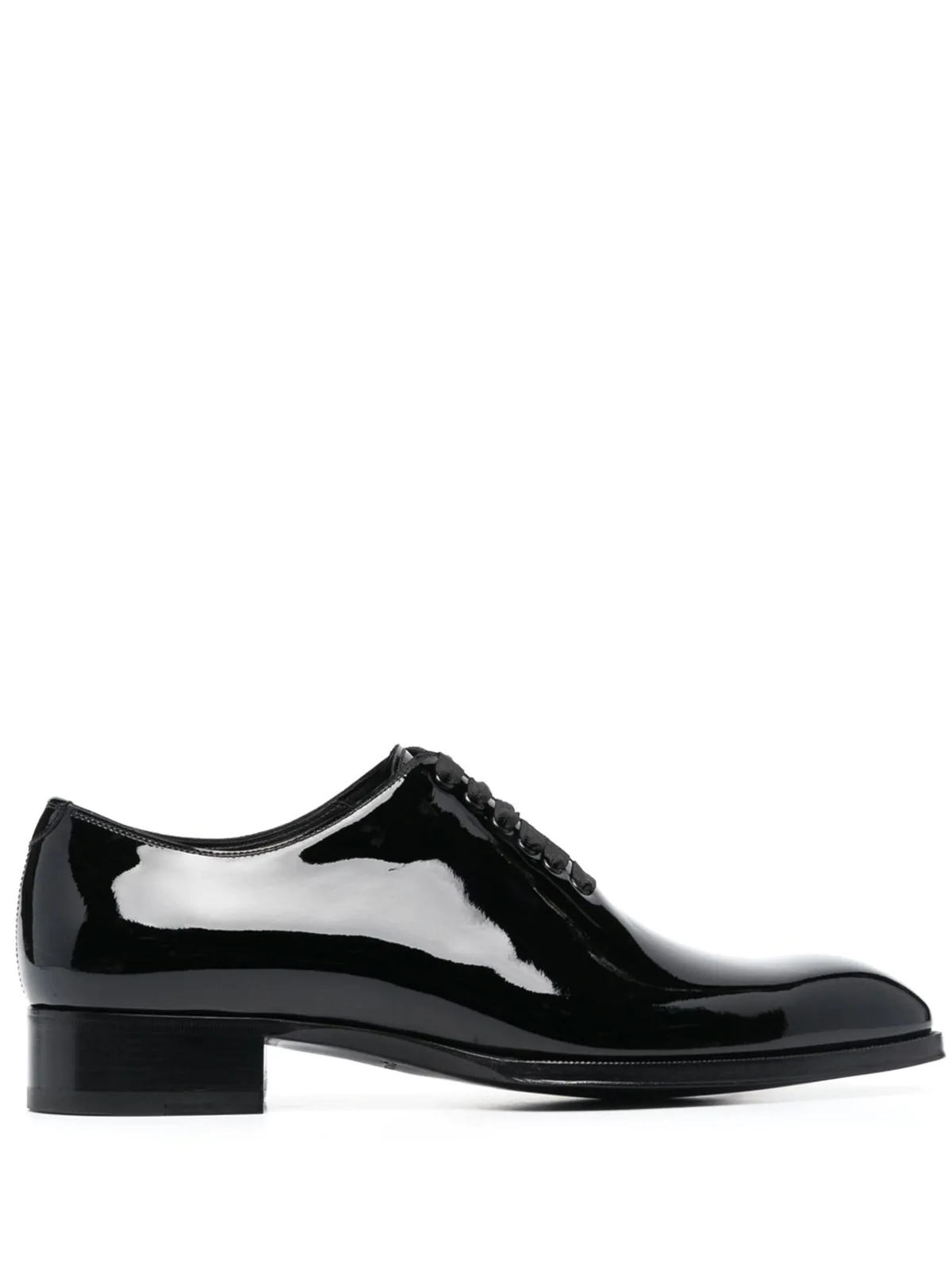 patent-finish oxford shoes