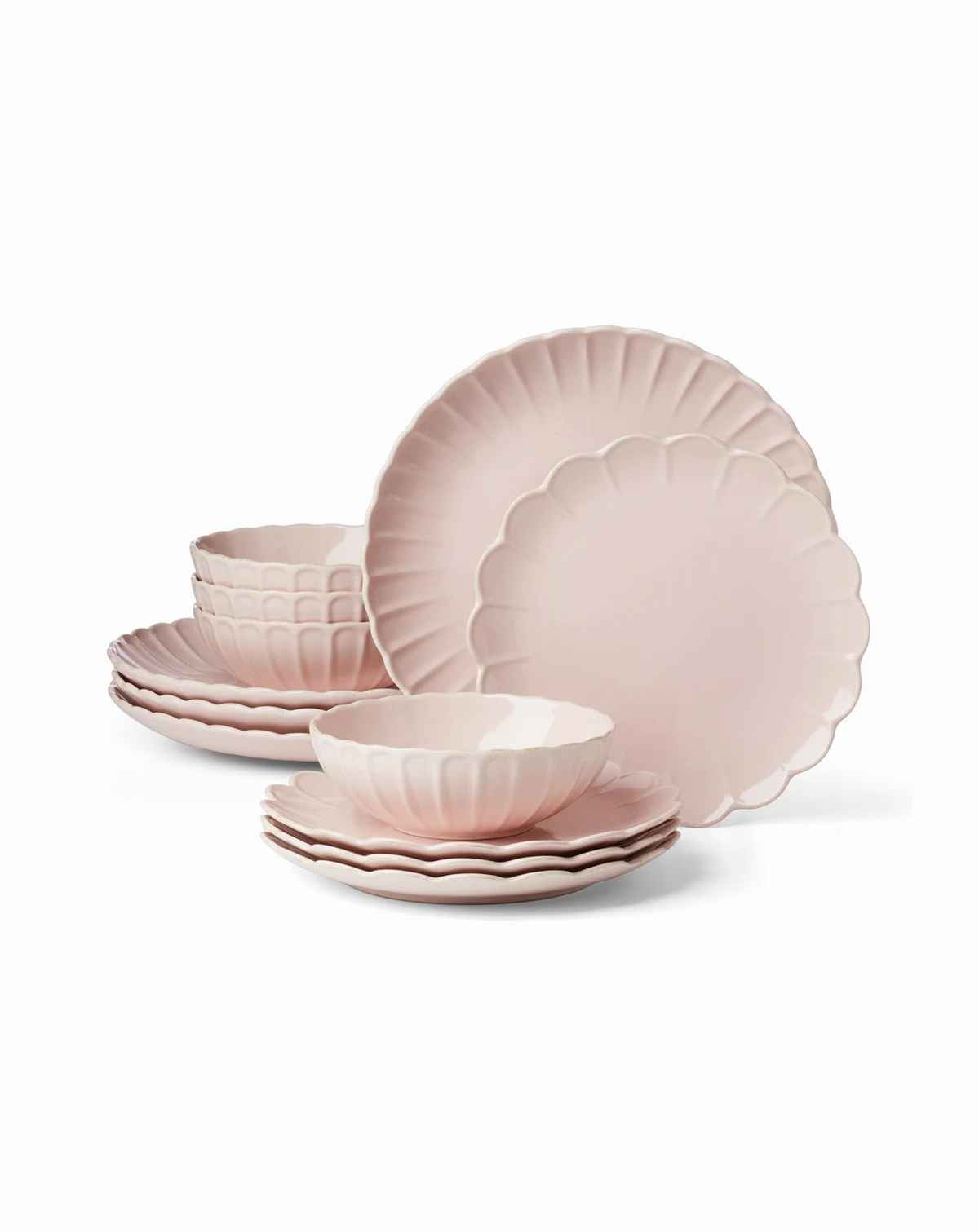 French Perle Scallop 12 Pc. Dinnerware Set, Service for 4