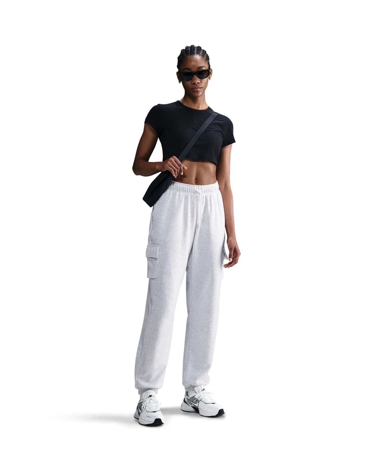Sportswear Club Fleece Women's Mid-Rise Oversized Cargo Sweatpants