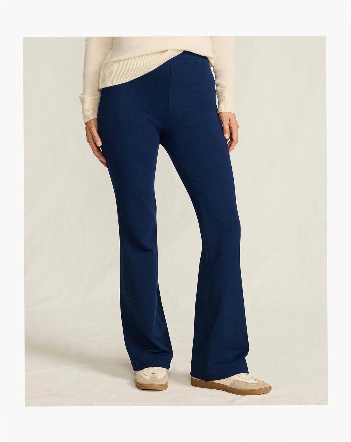 Women's Starfish High Rise Pull On Flare Pocket Pants
