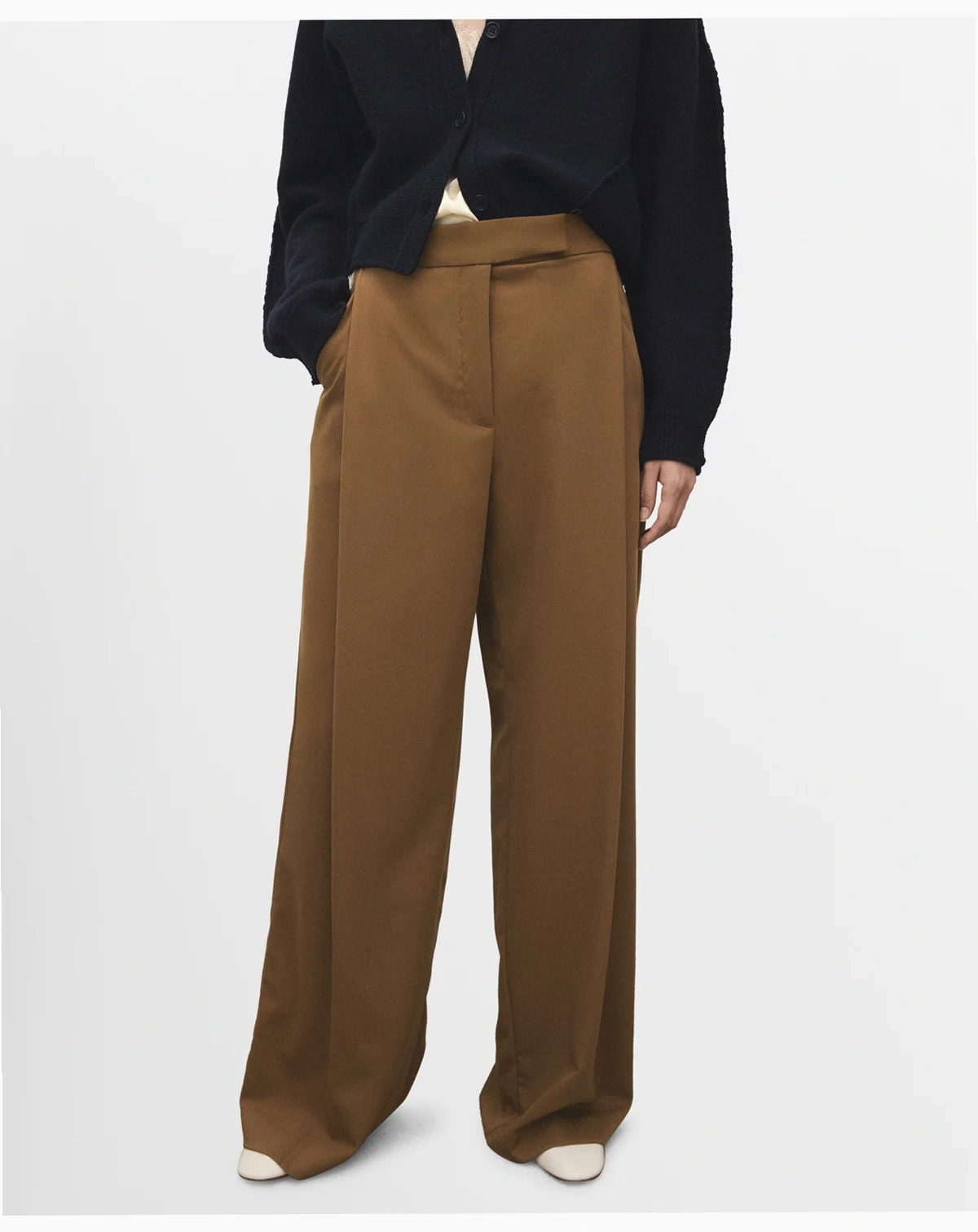 Women's Pleated Wide-Leg Pants