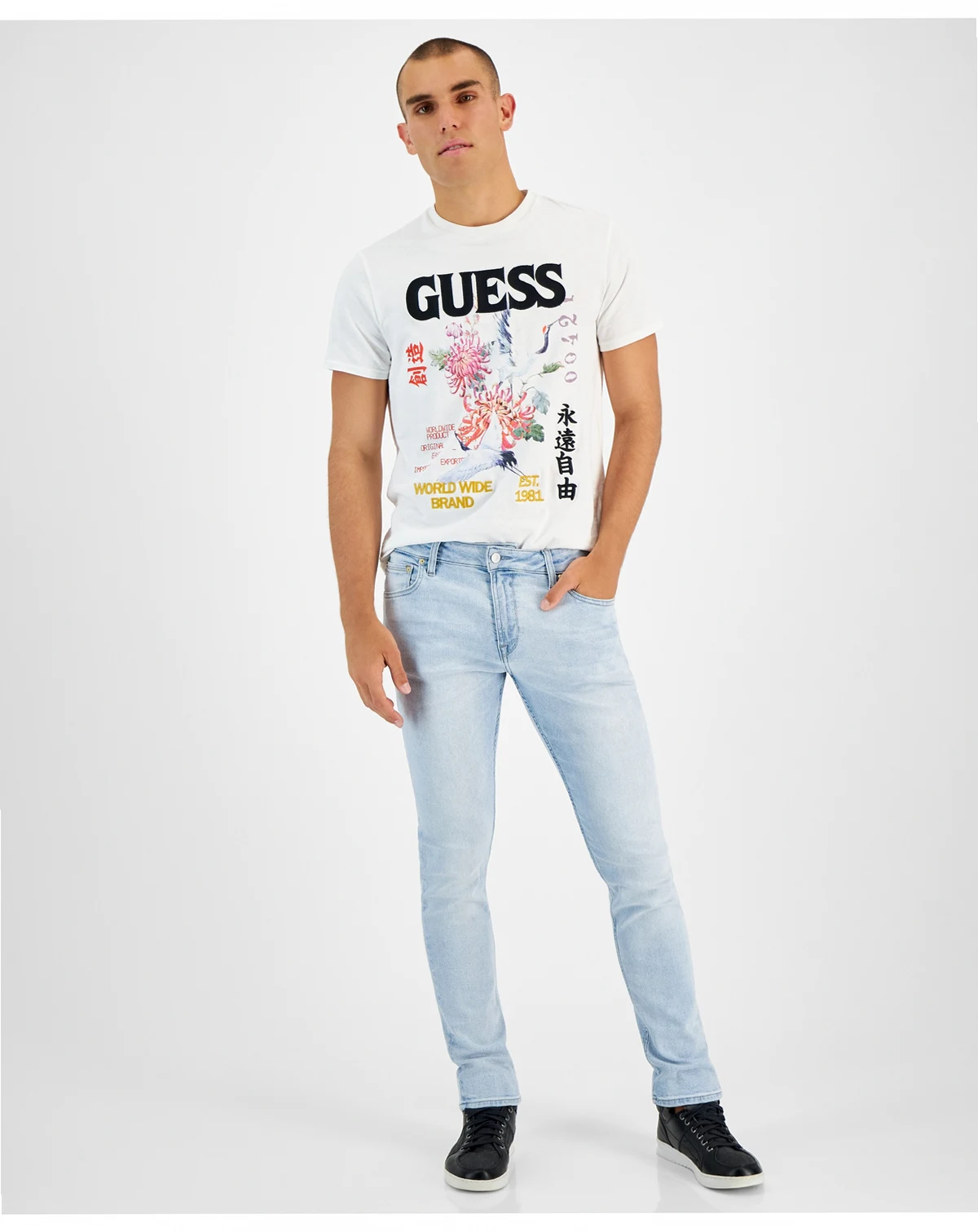 Men's Light-Wash Slim Tapered Fit Jeans