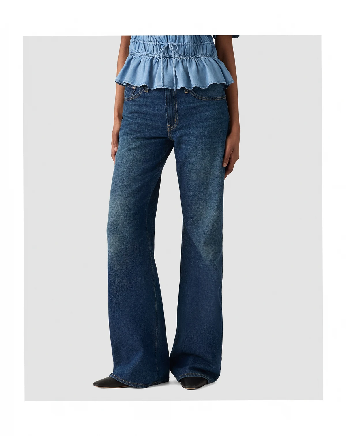 Women's Middy Loose Mid Rise Bootcut Jeans