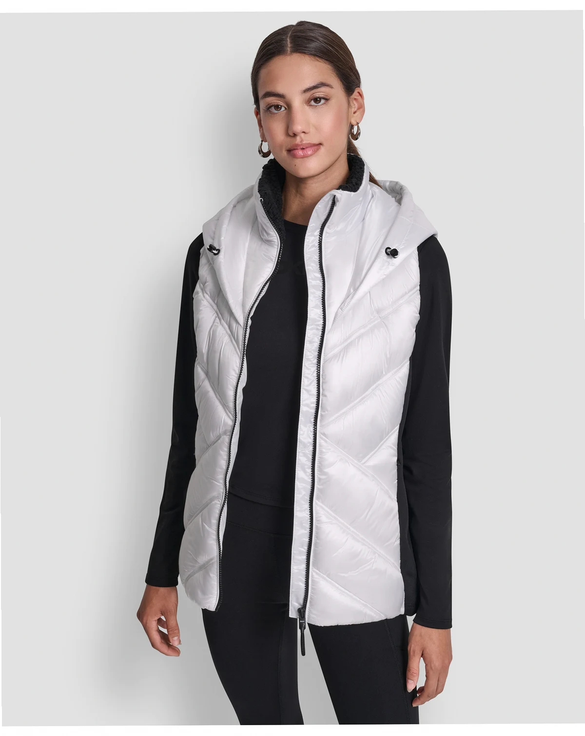 Women's Contrast Collar Hooded Puffer Vest