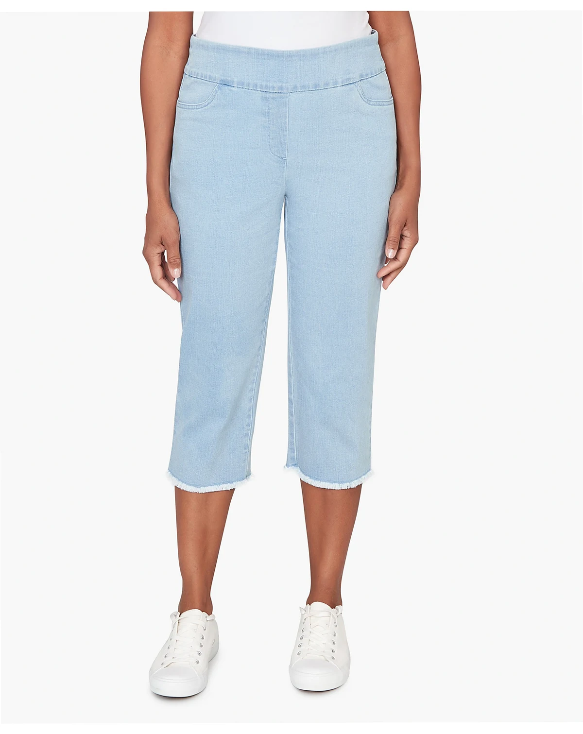 Petite Classic Super Stretch Denim Fringe Capri Pants
