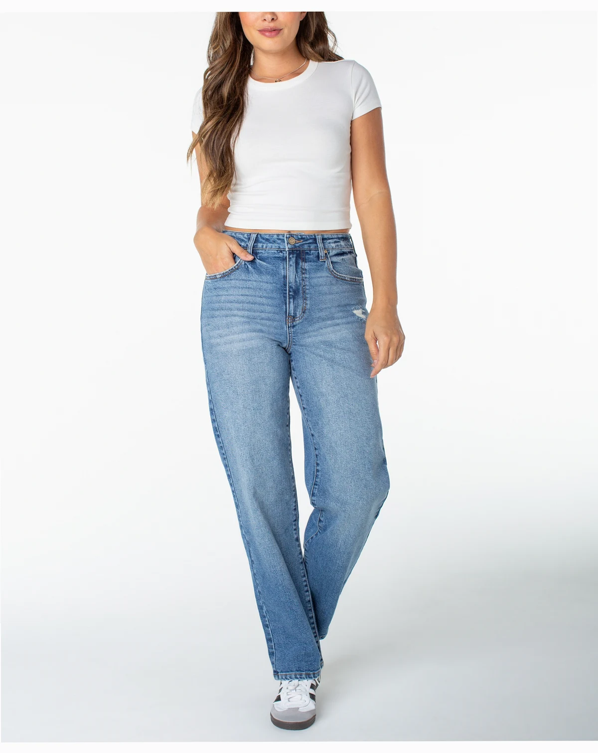Juniors' Straight-Leg Jeans