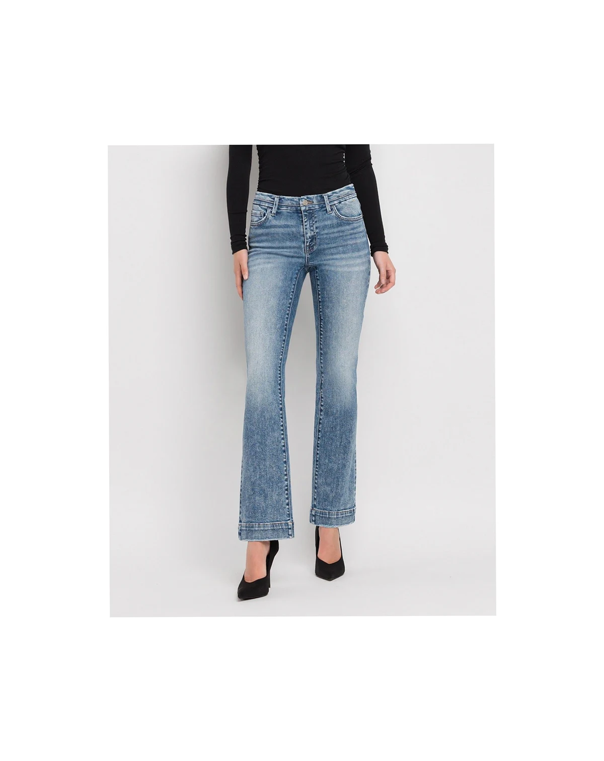 Women's Mid Rise Bootcut Jeans