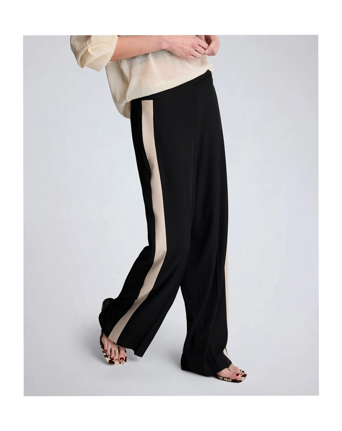 Women's High Rise Side Stripe Pants