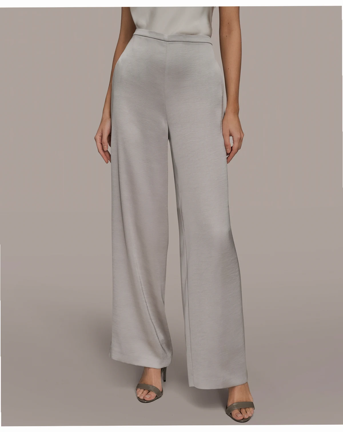 Women's Wide Leg Pull-On Pants