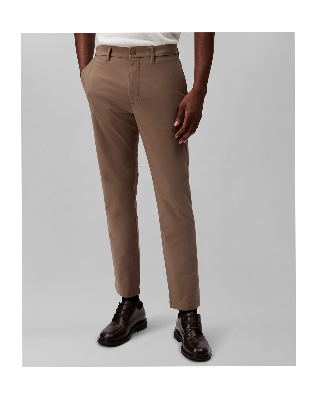 Men's Slim-Fit Stretch Wrinkle-Resistant Tech Pants