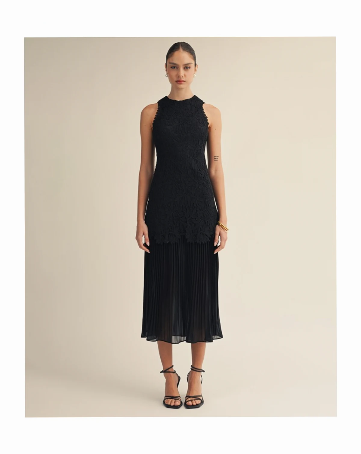 Women's Seraphine Crewneck Sleeveless Midi Dress