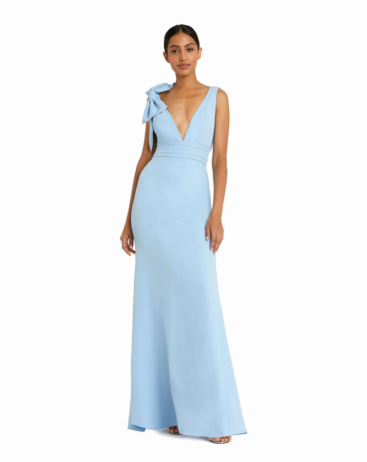 Women's Petite Sleeveless V Neck Bow Detail Mermaid Gown
