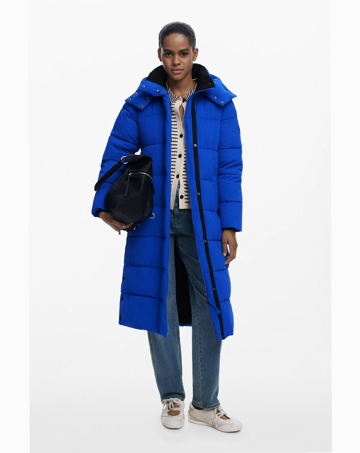 Women's Long quilted coat with belt