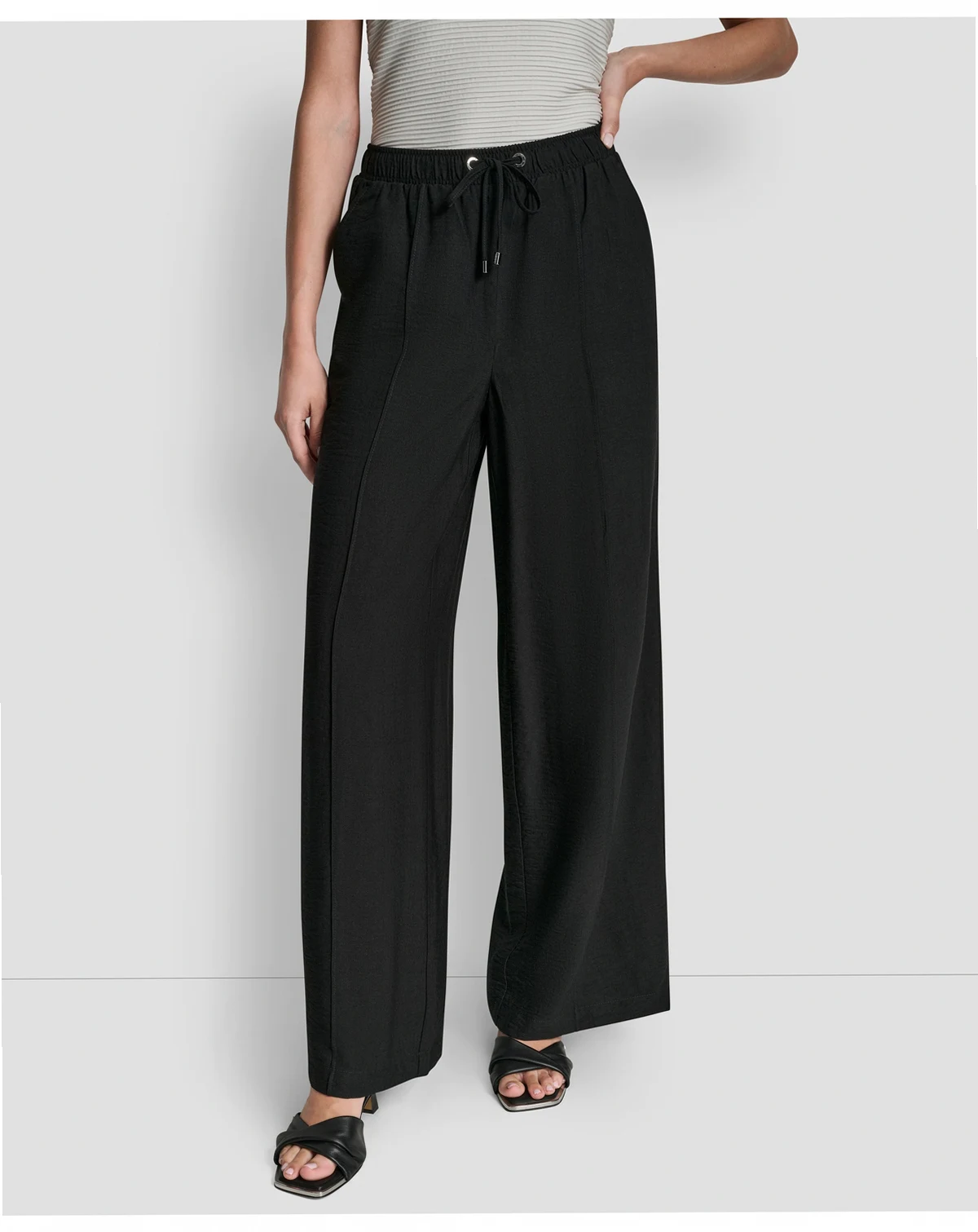 Women's Seam Crinkle Pull-On Pants