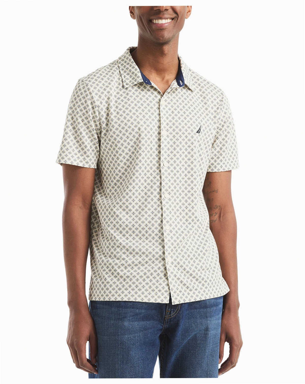 Men's Printed Classic-Fit Performance Button-Down Shirt