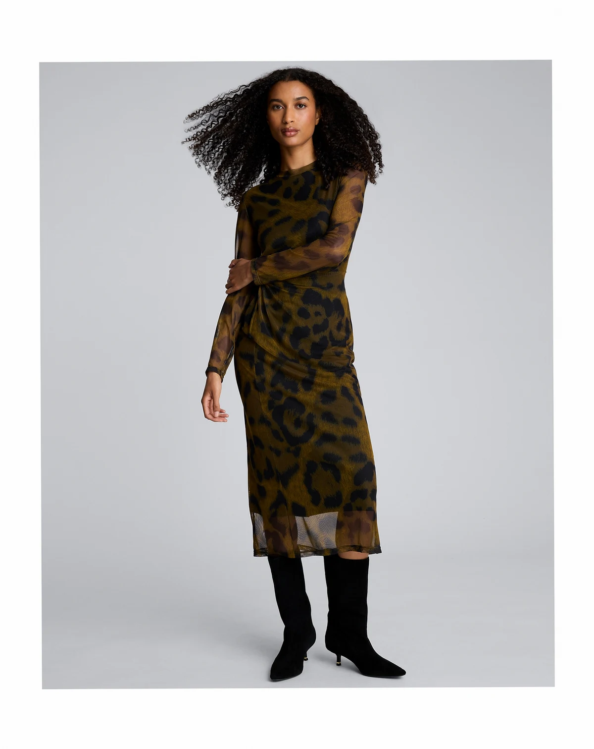 Women's Long Sleeve Modern Printed Midi Dress