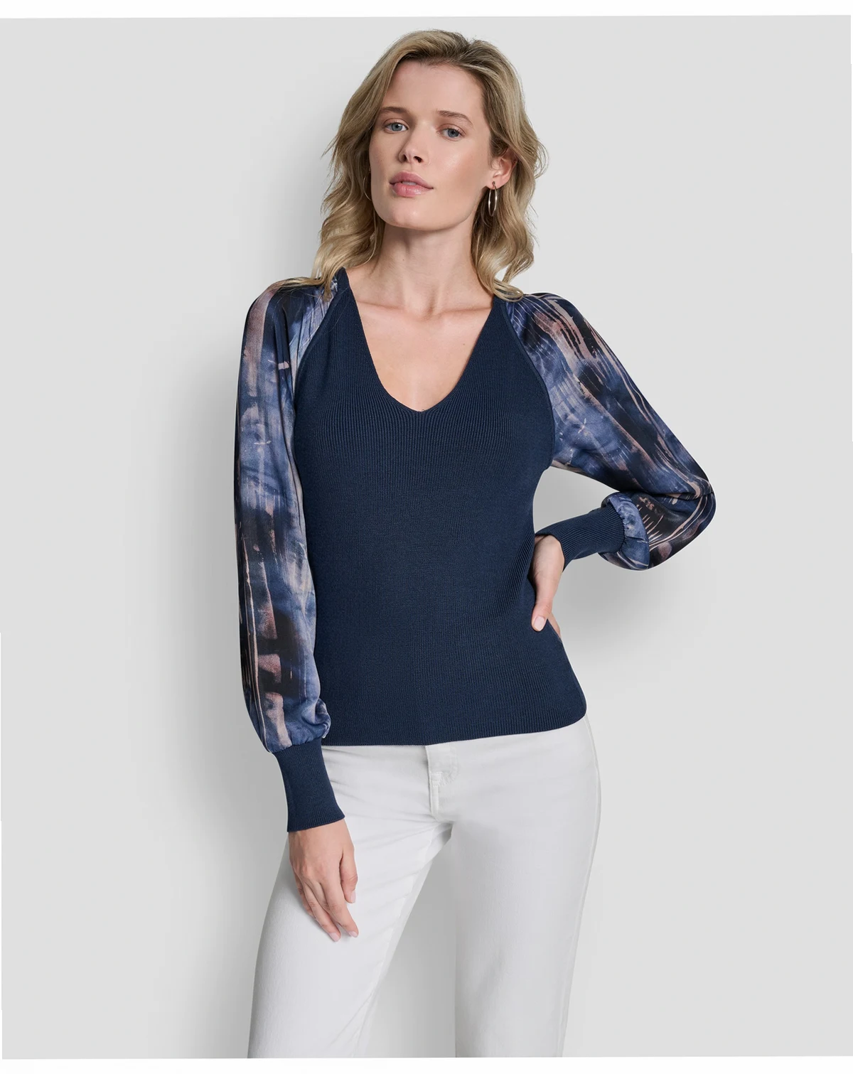 Women's Long Sleeve V-Neck Top