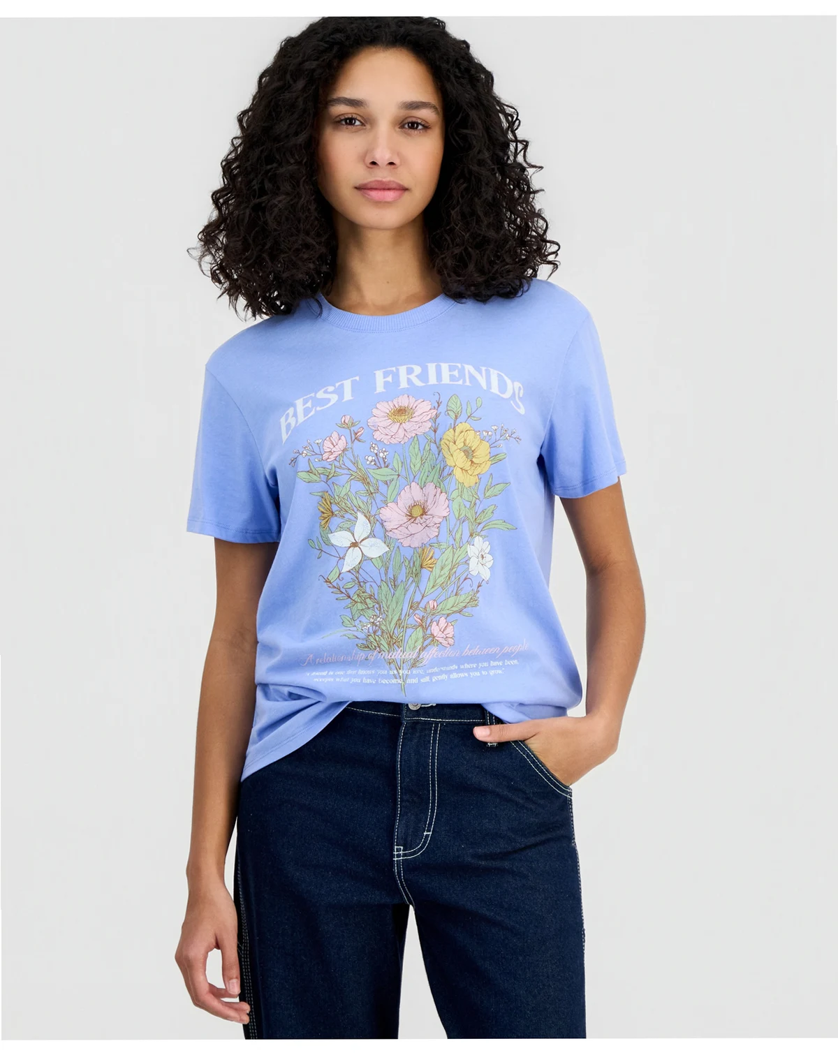 Juniors' Best Friends Flower Crewneck Short-Sleeve T-Shirt