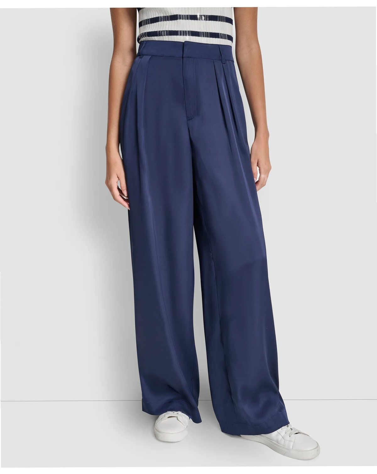 Women's High-Rise Pleated Wide Leg Trousers