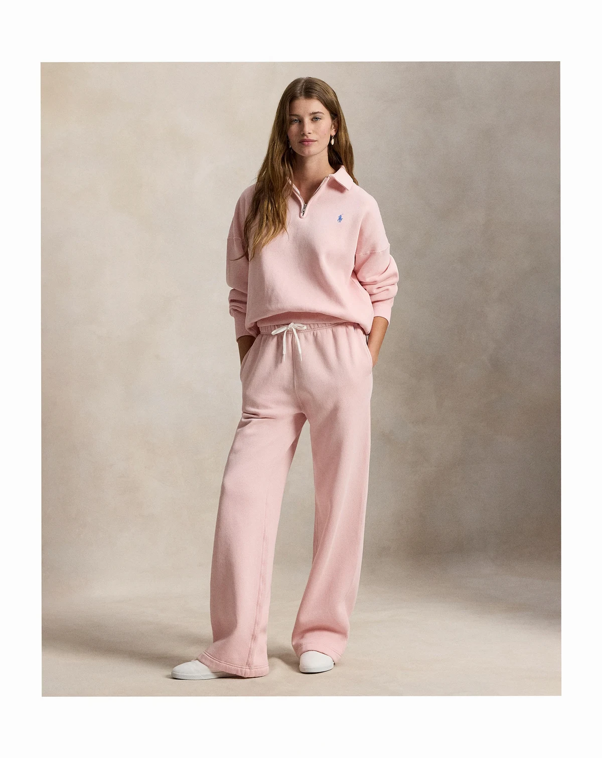 Women's Drawstring Fleece Wide-Leg Sweatpant