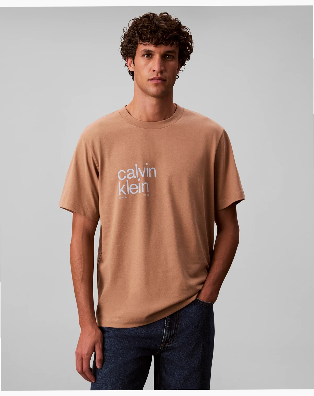 Men's Circle Graphic Relaxed Fit T-Shirt