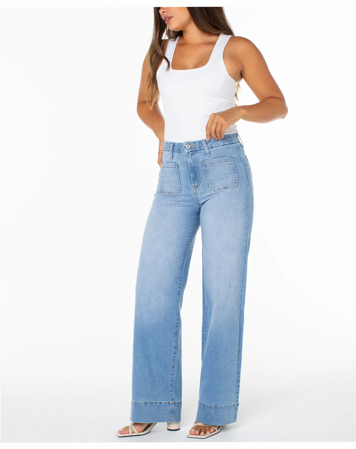 Juniors' High-Rise Wide-Leg Patch-Pocket Jeans
