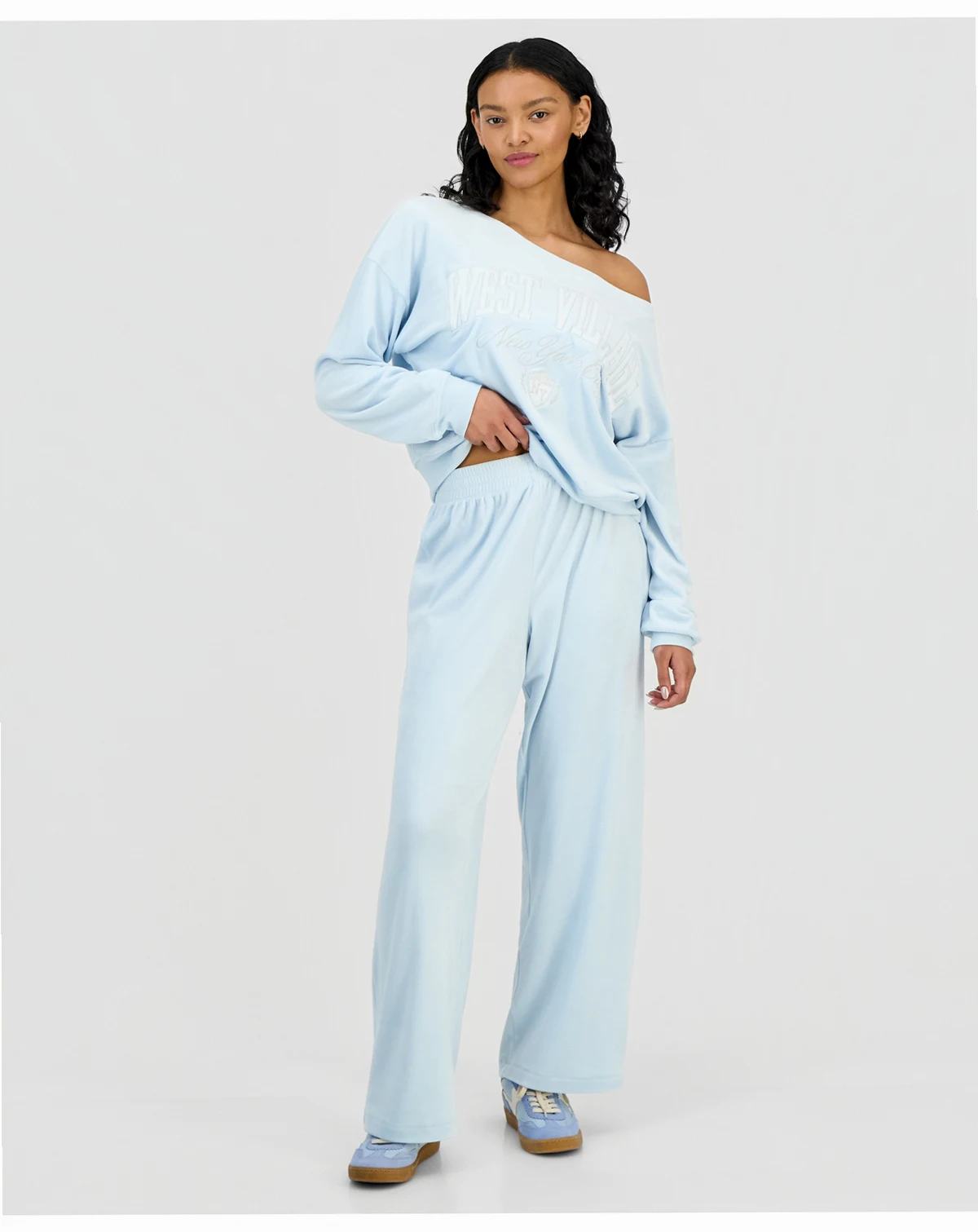 Juniors' Velour Wide-Leg Pants