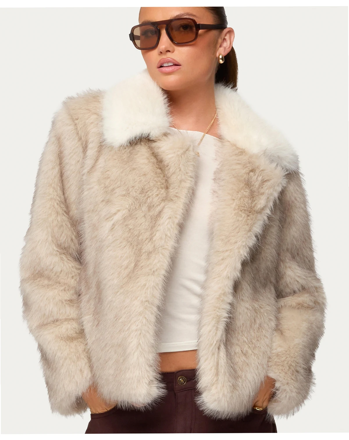 Women's Contrast Collar Faux Fur Jacket