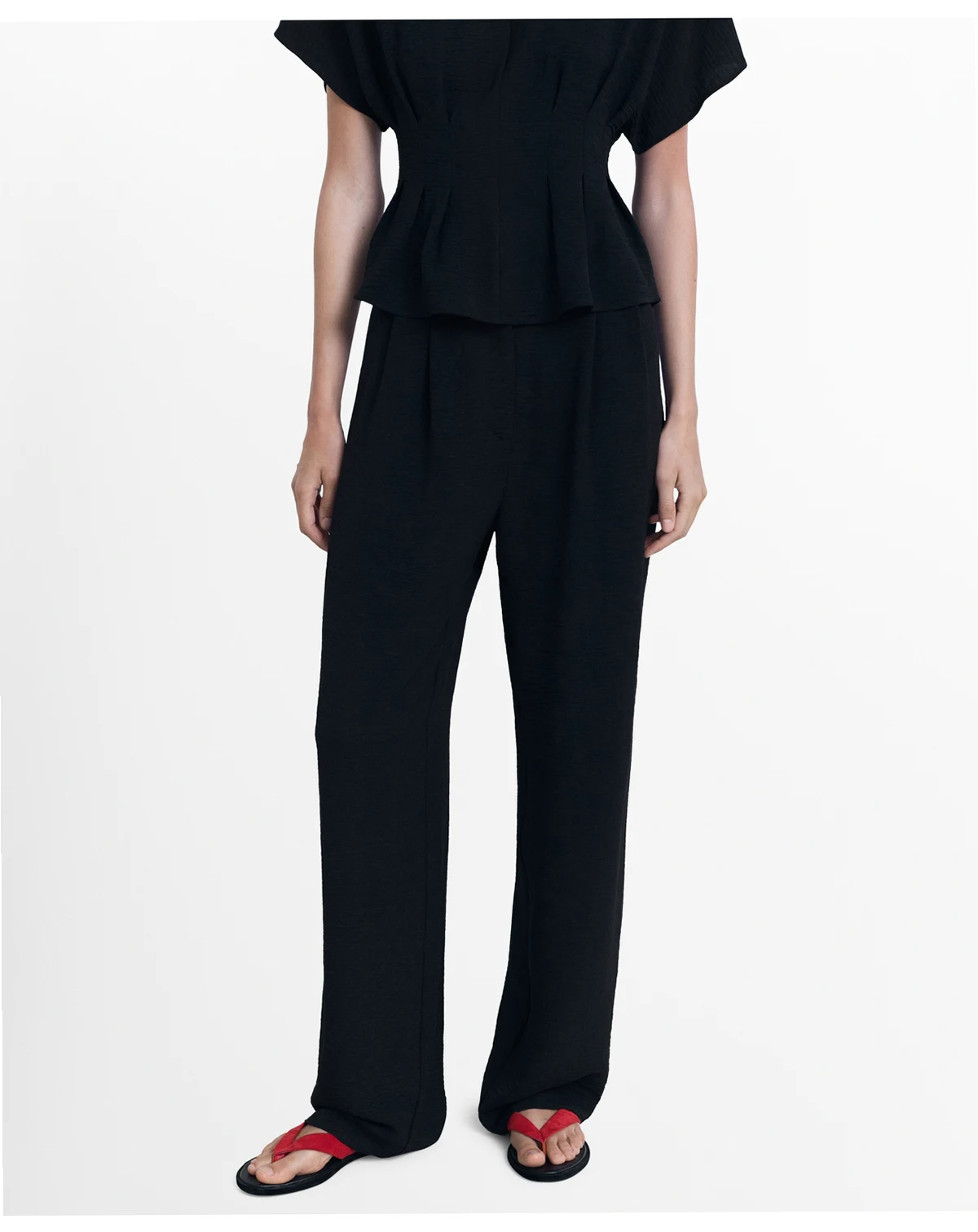 Women's Straight-Fit Pleated Pants