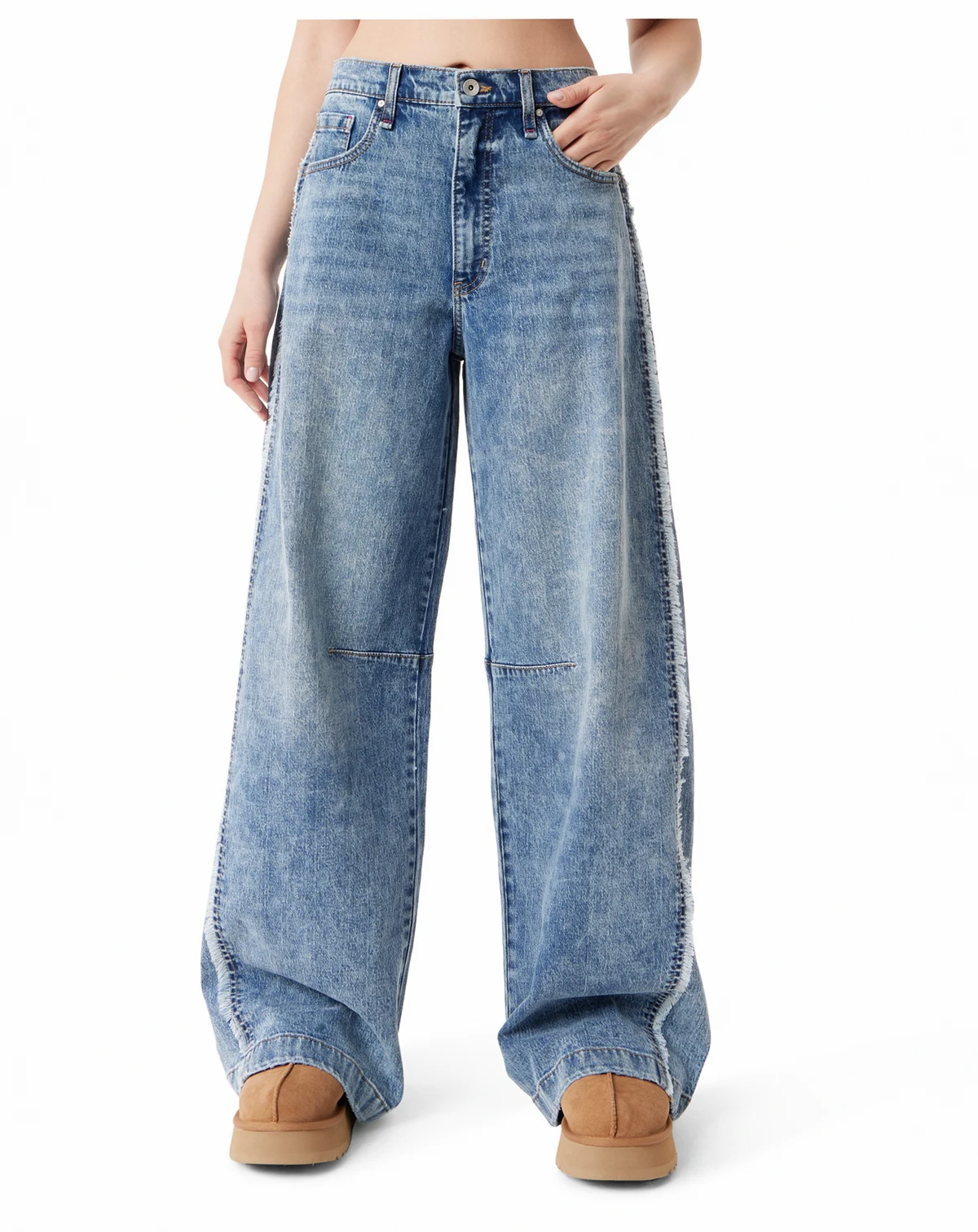 Juniors' Barrel Side Seam Jeans