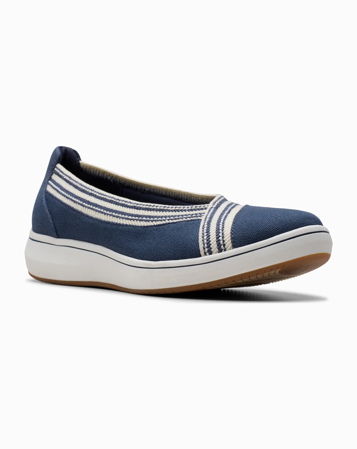 Women's Cloud Steppers Breeze Sky Air Closed Toe Shoes