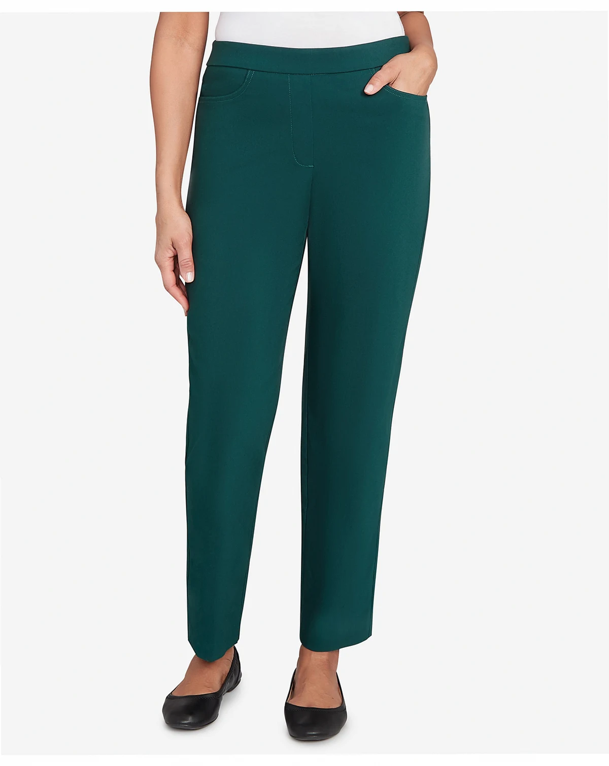Petite Fitted Stretch Short Pants