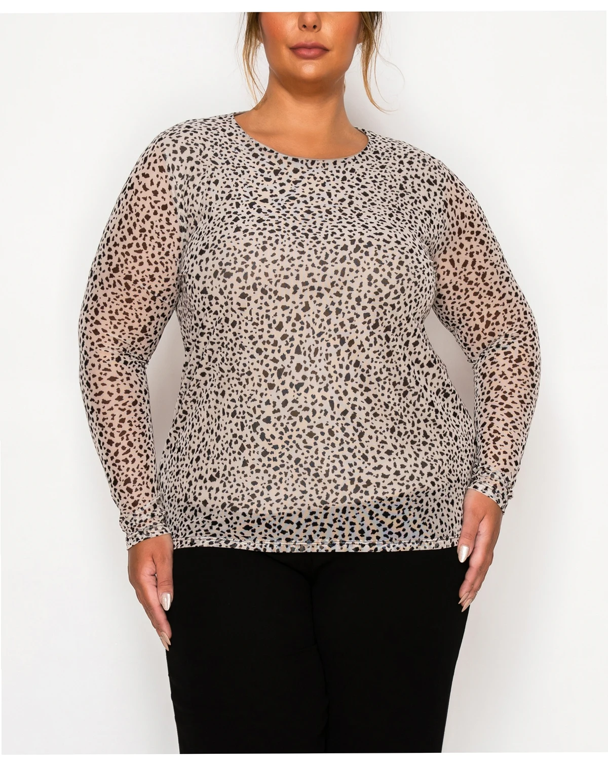 Plus Size Pebble Mesh Scoop Neck Long Sleeve Top