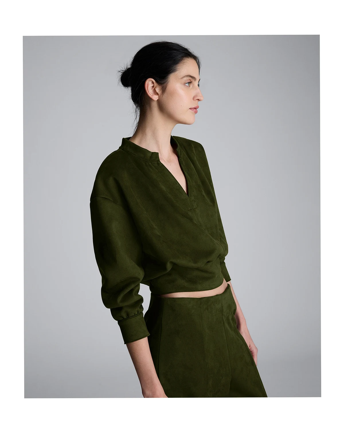 Women's Faux Suede Long-Sleeve Pull-On Top