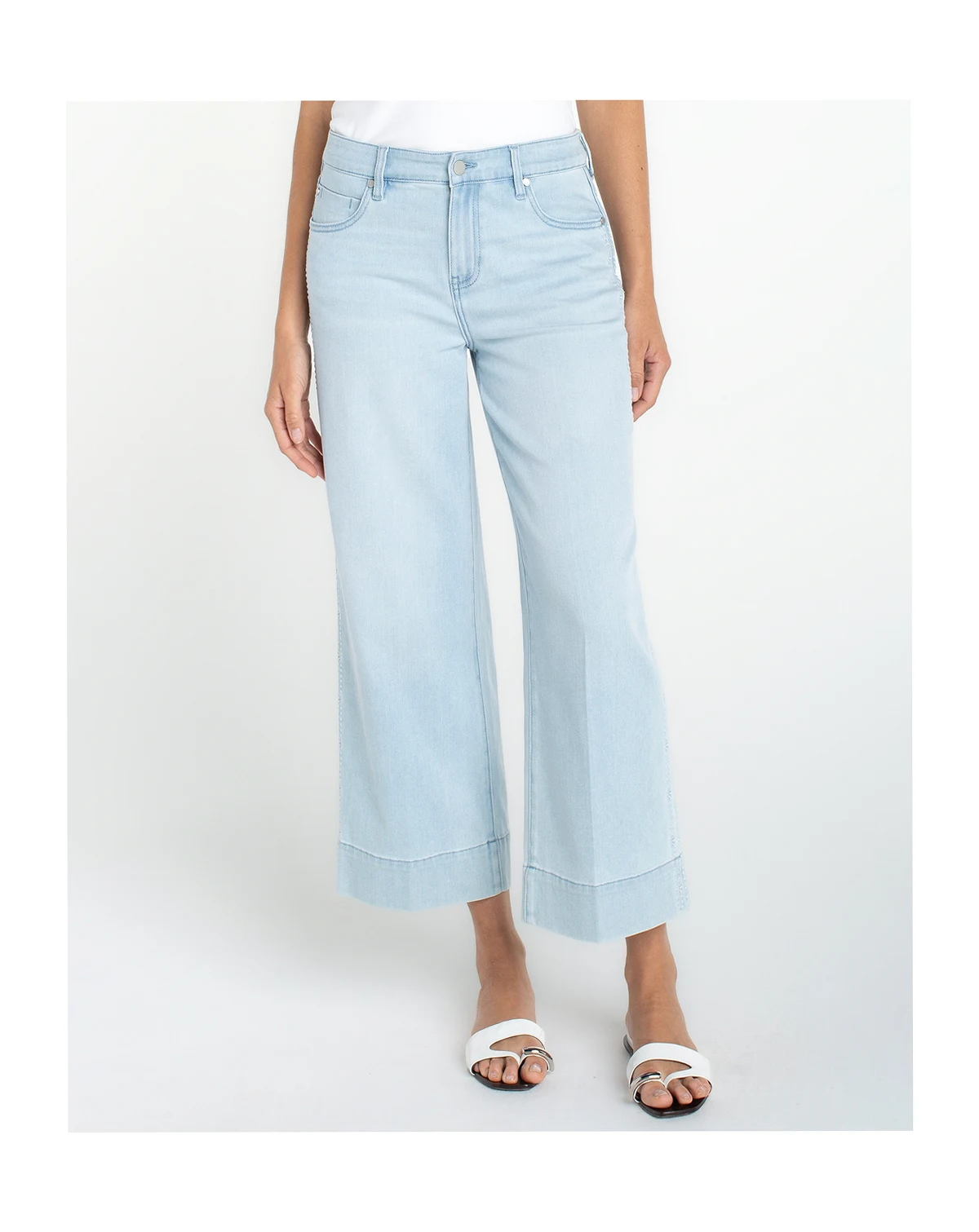 Women's Mid Rise Embroidered Stride Crop Wide Leg Jeans