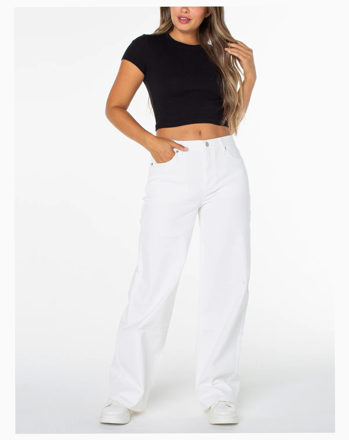 Juniors' High-Rise Wide-Leg Jeans