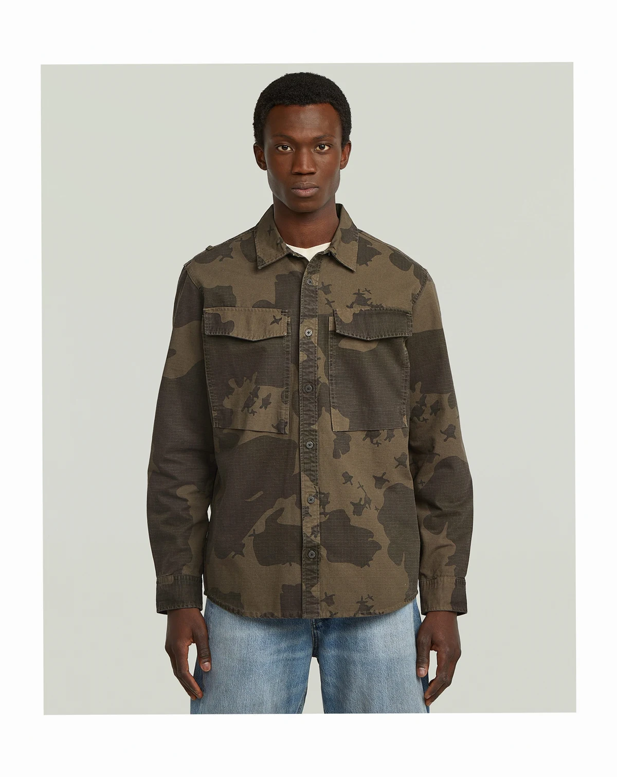 Men's Classic-Fit Cargo Pocket Shirt