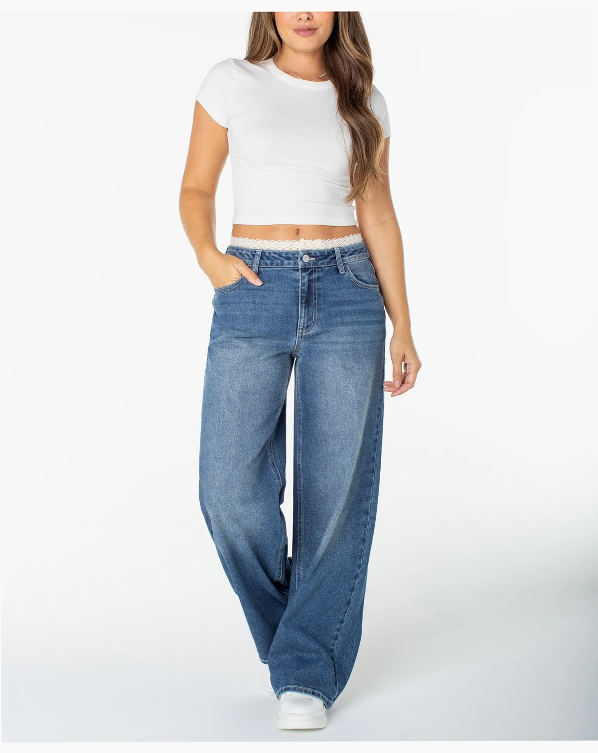 Juniors' Lace-Trim Wide-Leg Baggy Jeans